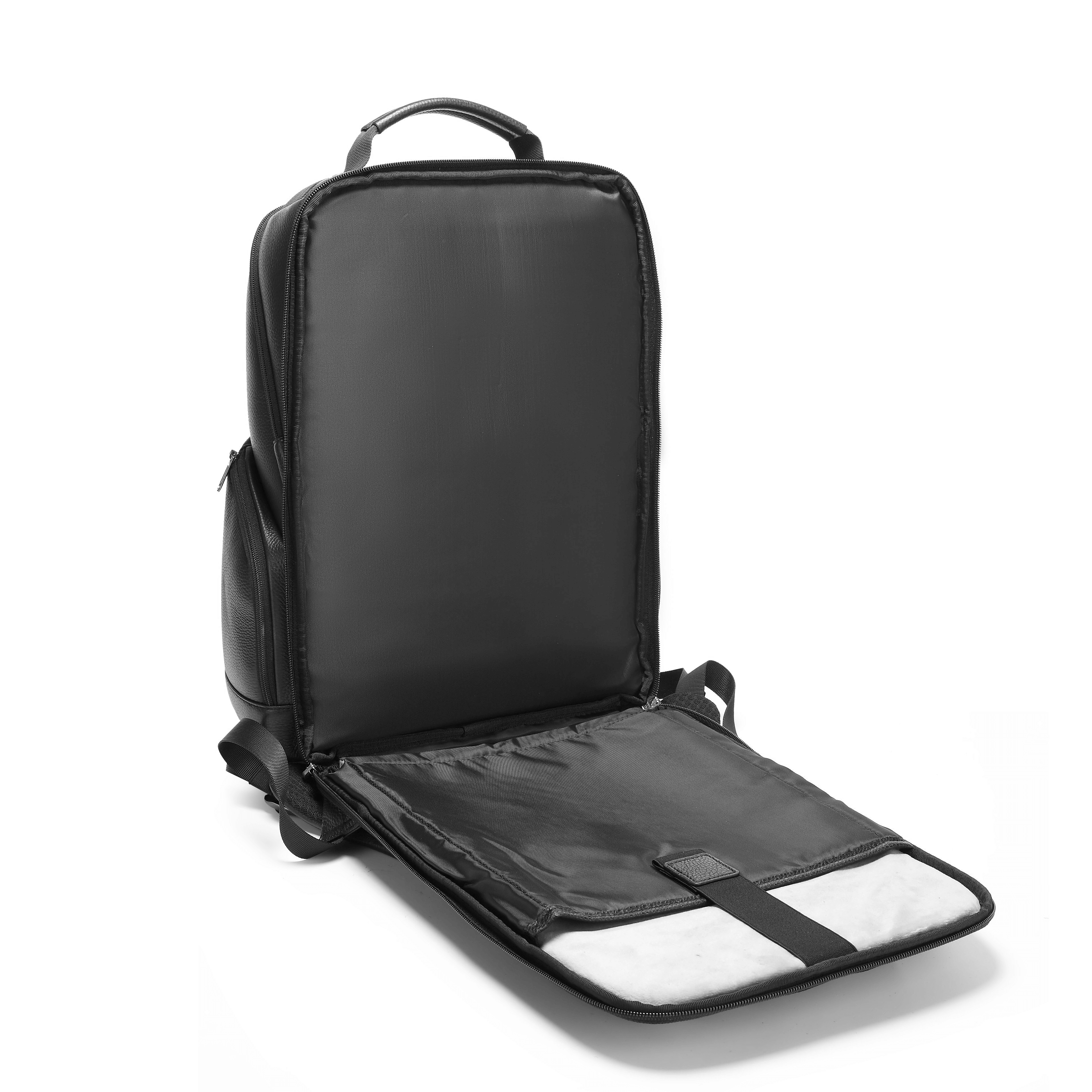 Mochila The Leatherpack de Bange Perú para oficina y trabajo con interior para Laptop de hasta 17.5"