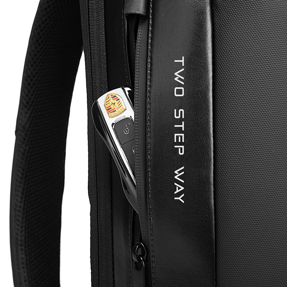 Mochila The Vaultpack de Bange Perú para oficina y trabajo con bolsillo lateral secreto