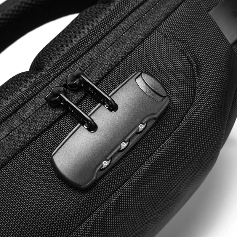 Pechera The Safebag Plus de Bange Perú para viajes, color negro, candado antirrobo con clave