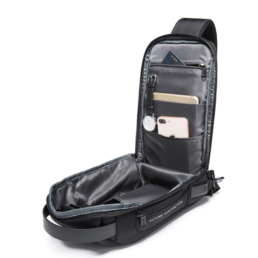 Pechera The Safebag de Bange Perú para viajes, color negro, interior organizado y espacios acolchados