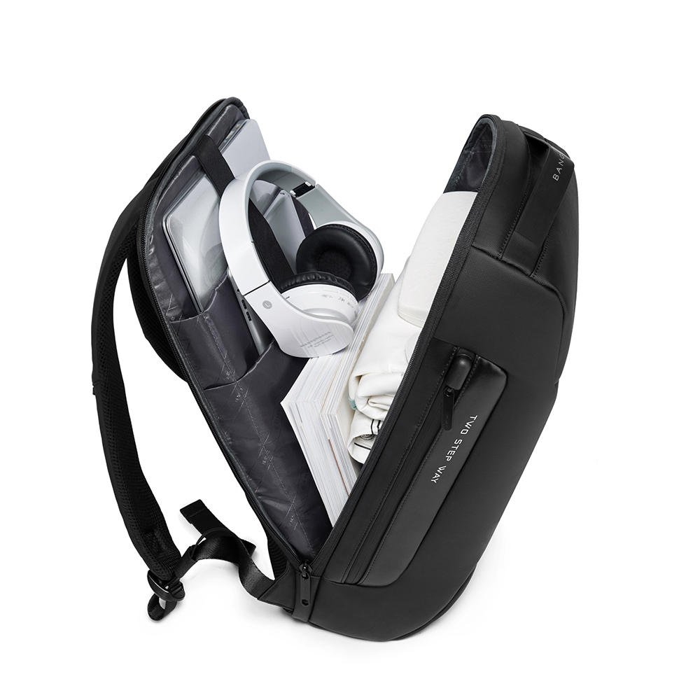Mochila The Vaultpack de Bange Perú para oficina y trabajo con variados compartimentos